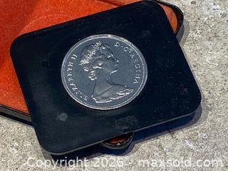 MaxSold Auction: 1972 Canadian $1 Voyageur Dollar Coin in Presentation Case - London (Ontario, Canada) PARTNER MANAGED Downsizing Online Auction - Trillium Crescent