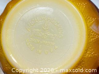 MaxSold Auction: Anchor Hocking Fire-King Kimberly Bowls – Diamond Pattern – Amber / Brown Ombre - London (Ontario, Canada) PARTNER MANAGED Downsizing Online Auction - Trillium Crescent