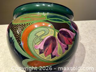 MaxSold Auction: Antique PZH Gouda Holland Pottery Large High-Gloss Floral Planter Model 143 - London (Ontario, Canada) PARTNER MANAGED Downsizing Online Auction - Trillium Crescent