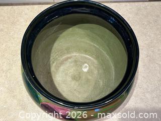 MaxSold Auction: Antique PZH Gouda Holland Pottery Large High-Gloss Floral Planter Model 143 - London (Ontario, Canada) PARTNER MANAGED Downsizing Online Auction - Trillium Crescent