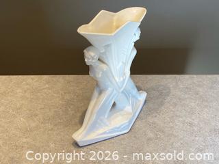 MaxSold Auction: Art Deco–Style White Glazed Ceramic Figural Vase - London (Ontario, Canada) PARTNER MANAGED Downsizing Online Auction - Trillium Crescent