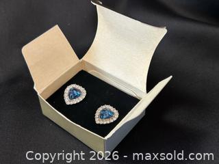 MaxSold Auction: Avon Faux Sapphire Heart Pierced Earrings - London (Ontario, Canada) PARTNER MANAGED Downsizing Online Auction - Trillium Crescent
