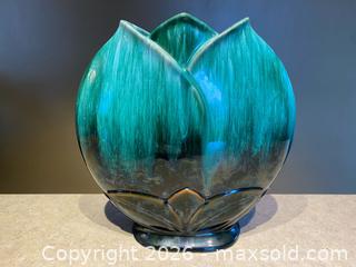MaxSold Auction: Blue Mountain Pottery Sculptural Vase – Green Drip Glaze (Canada) - London (Ontario, Canada) PARTNER MANAGED Downsizing Online Auction - Trillium Crescent