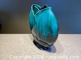 MaxSold Auction: Blue Mountain Pottery Sculptural Vase – Green Drip Glaze (Canada) - London (Ontario, Canada) PARTNER MANAGED Downsizing Online Auction - Trillium Crescent