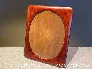 MaxSold Auction: Canadian Rosewood Photo Frame – 11” x 14” - London (Ontario, Canada) PARTNER MANAGED Downsizing Online Auction - Trillium Crescent