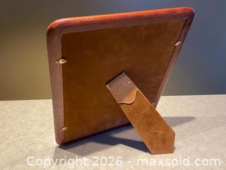 MaxSold Auction: Canadian Rosewood Photo Frame – 11” x 14” - London (Ontario, Canada) PARTNER MANAGED Downsizing Online Auction - Trillium Crescent