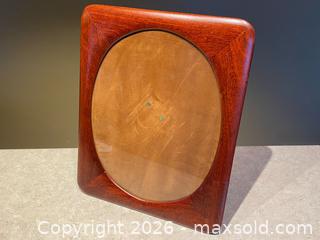 MaxSold Auction: Canadian Rosewood Photo Frame – 11” x 14” - London (Ontario, Canada) PARTNER MANAGED Downsizing Online Auction - Trillium Crescent