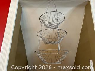 MaxSold Auction: Chrome Metal Tiered Hanging Basket - London (Ontario, Canada) PARTNER MANAGED Downsizing Online Auction - Trillium Crescent