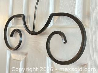 MaxSold Auction: Decorative Hand-Forged Iron Scroll Hanger  - London (Ontario, Canada) PARTNER MANAGED Downsizing Online Auction - Trillium Crescent