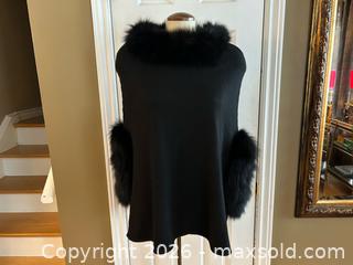 MaxSold Auction: Dolce Cabo Los Angeles Fur-Trim Sleeveless Poncho Small - London (Ontario, Canada) PARTNER MANAGED Downsizing Online Auction - Trillium Crescent