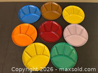 MaxSold Auction: Imperial International San Remo Divided Plates – Set of 8 – Made in Japan - London (Ontario, Canada) PARTNER MANAGED Downsizing Online Auction - Trillium Crescent