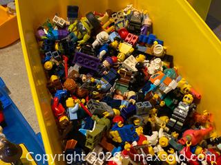 MaxSold Auction: Large LEGO Minifigure Collection – Assorted Characters & Accessories - London (Ontario, Canada) PARTNER MANAGED Downsizing Online Auction - Trillium Crescent