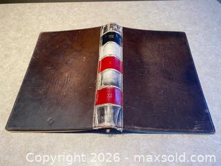 MaxSold Auction: Lot of 2 – Book-Style iPad / Laptop Case & Zipper Pouch - London (Ontario, Canada) PARTNER MANAGED Downsizing Online Auction - Trillium Crescent