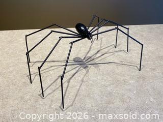 MaxSold Auction: Lot of 3 Metal & Wood Spider Decorations - London (Ontario, Canada) PARTNER MANAGED Downsizing Online Auction - Trillium Crescent