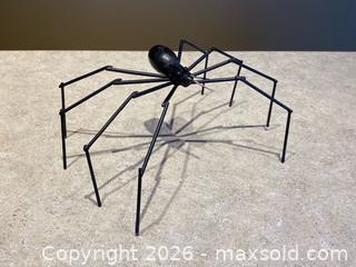 MaxSold Auction: Lot of 3 Metal & Wood Spider Decorations - London (Ontario, Canada) PARTNER MANAGED Downsizing Online Auction - Trillium Crescent