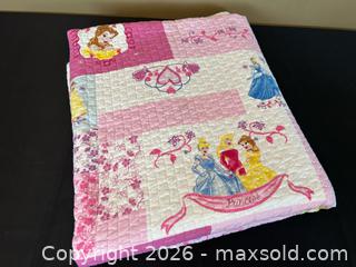 MaxSold Auction: Machine-Made 100% Cotton Princess Patchwork Quilt – Pink & Floral Approx. 89 in x 69 in - London (Ontario, Canada) PARTNER MANAGED Downsizing Online Auction - Trillium Crescent