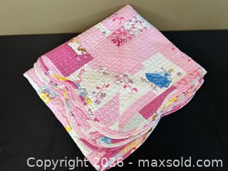 MaxSold Auction: Machine-Made 100% Cotton Princess Patchwork Quilt – Pink & Floral Approx. 89 in x 69 in - London (Ontario, Canada) PARTNER MANAGED Downsizing Online Auction - Trillium Crescent