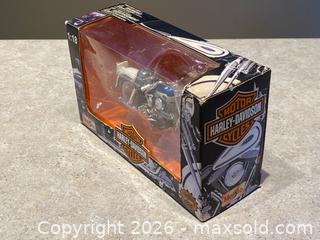 MaxSold Auction: Maisto Harley-Davidson Motorcycle Die-Cast Model – 1:18 Scale (Boxed) - London (Ontario, Canada) PARTNER MANAGED Downsizing Online Auction - Trillium Crescent