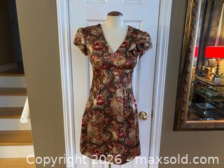 MaxSold Auction: Nanette Lepore Silk Floral Dress – Size 4 – Made in USA - London (Ontario, Canada) PARTNER MANAGED Downsizing Online Auction - Trillium Crescent