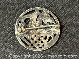 MaxSold Auction: Shetland Silvercraft SS Silver Brooch - London (Ontario, Canada) PARTNER MANAGED Downsizing Online Auction - Trillium Crescent