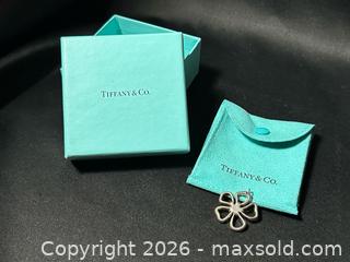MaxSold Auction: Tiffany & Co. Sterling Silver Open Flower Pendant - London (Ontario, Canada) PARTNER MANAGED Downsizing Online Auction - Trillium Crescent