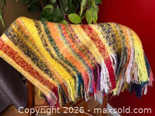 MaxSold Auction: Very Soft Striped Acrylic Throw Blanket – 51in x 69in - London (Ontario, Canada) PARTNER MANAGED Downsizing Online Auction - Trillium Crescent