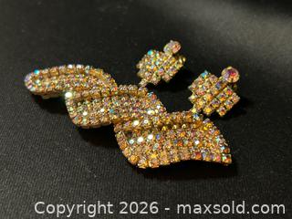 MaxSold Auction: Vintage Aurora Borealis Rhinestone Set - London (Ontario, Canada) PARTNER MANAGED Downsizing Online Auction - Trillium Crescent