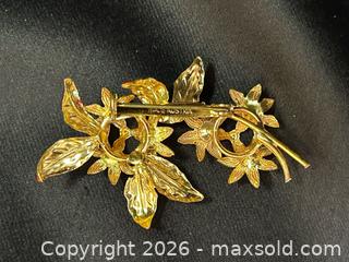 MaxSold Auction: Vintage Austrian Enamel Floral Brooch – Red Flowers & Leaves, Rhinestone Centers - London (Ontario, Canada) PARTNER MANAGED Downsizing Online Auction - Trillium Crescent