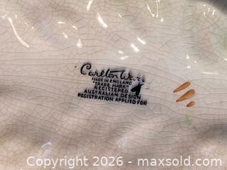 MaxSold Auction: Vintage Carlton Ware "Lettuce & Tomato" Serving Dish - London (Ontario, Canada) PARTNER MANAGED Downsizing Online Auction - Trillium Crescent