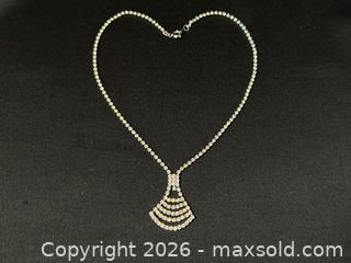 MaxSold Auction: Vintage Crystal Rhinestone Fan Pendant Necklace 14in - London (Ontario, Canada) PARTNER MANAGED Downsizing Online Auction - Trillium Crescent
