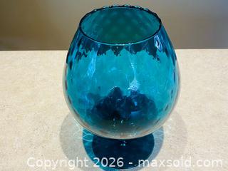 MaxSold Auction: Vintage Italian Empoli Blue Glass Pedestal Vase – Diamond Optic w/ Wavy Rim - London (Ontario, Canada) PARTNER MANAGED Downsizing Online Auction - Trillium Crescent