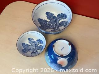MaxSold Auction: Vintage Japanese Ryuho Kiln Nesting Bowls - Embossed Turnip Design - Set of 3 - London (Ontario, Canada) PARTNER MANAGED Downsizing Online Auction - Trillium Crescent