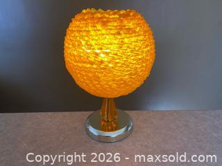 MaxSold Auction: Vintage Mid-Century Modern (MCM) Yellow "Spaghetti" Lucite Table Lamp, 1960s/70s - London (Ontario, Canada) PARTNER MANAGED Downsizing Online Auction - Trillium Crescent