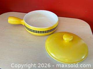 MaxSold Auction: Vintage Oven-Proof Covered Casserole / Skillet – Made in Japan - London (Ontario, Canada) PARTNER MANAGED Downsizing Online Auction - Trillium Crescent