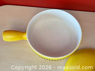 MaxSold Auction: Vintage Oven-Proof Covered Casserole / Skillet – Made in Japan - London (Ontario, Canada) PARTNER MANAGED Downsizing Online Auction - Trillium Crescent