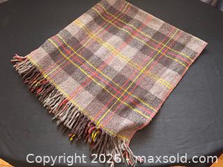 MaxSold Auction: Vintage Plaid Wool Throw - London (Ontario, Canada) PARTNER MANAGED Downsizing Online Auction - Trillium Crescent