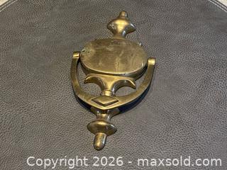 MaxSold Auction: Vintage Solid Brass Door Knocker – Traditional Urn Style - London (Ontario, Canada) PARTNER MANAGED Downsizing Online Auction - Trillium Crescent