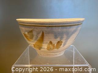 MaxSold Auction: Vintage Studio Pottery Bowl by Cathy Moxam – Canada - London (Ontario, Canada) PARTNER MANAGED Downsizing Online Auction - Trillium Crescent
