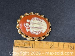 MaxSold Auction: Vintage Three Graces Cameo Brooch – Gold Tone Frame - London (Ontario, Canada) PARTNER MANAGED Downsizing Online Auction - Trillium Crescent