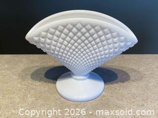 MaxSold Auction: Vintage Westmoreland White Milk Glass Set: Fan Vase & Lidded Powder/Candy Dish - London (Ontario, Canada) PARTNER MANAGED Downsizing Online Auction - Trillium Crescent