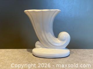MaxSold Auction: White Glazed Ceramic Cornucopia Vase - London (Ontario, Canada) PARTNER MANAGED Downsizing Online Auction - Trillium Crescent