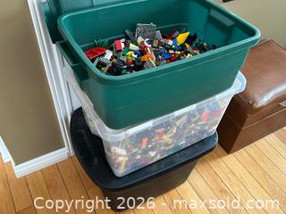 MaxSold Auction: XL Large Bulk Lot of Loose LEGO Bricks, Vehicles & Parts (3 Totes) - London (Ontario, Canada) PARTNER MANAGED Downsizing Online Auction - Trillium Crescent