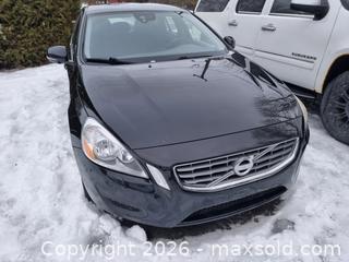 MaxSold Auction: 2012 Volvo S60 T5 Turbo YV1622FS5C2145031 - Ottawa (Ontario, Canada) SELLER MANAGED Commercial Liquidation Online Auction - Boundary                       