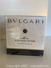 MaxSold Auction: Bvlgari Bulgari Jasmin Noir & Mon Jasmin Noir Eau De Parfum Spray  - Los Altos (California, USA) SELLER MANAGED Estate Sale Online Auction - Newcastle Drive
