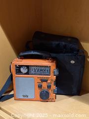 MaxSold Auction: ETON FR-300 Emergency Radio Hand Crank, Flashlight w/ Case - Los Altos (California, USA) SELLER MANAGED Estate Sale Online Auction - Newcastle Drive