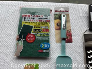 MaxSold Auction: Vintage Assorted NIB Kitchen Utensils: Spatula, Peelers, Scale, & More. Great lot! - Los Altos (California, USA) SELLER MANAGED Estate Sale Online Auction - Newcastle Drive