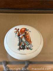 MaxSold Auction: Vintage Chinese Porcelain Trinket Dish - Los Altos (California, USA) SELLER MANAGED Estate Sale Online Auction - Newcastle Drive