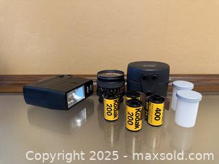 MaxSold Auction: Vintage Film Photography Accessories - Los Altos (California, USA) SELLER MANAGED Estate Sale Online Auction - Newcastle Drive