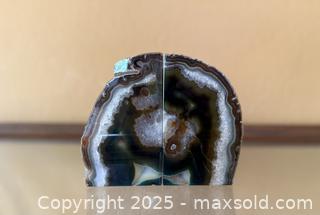 MaxSold Auction: Vintage Mid-Century Natural Cut Agate Bookends - Los Altos (California, USA) SELLER MANAGED Estate Sale Online Auction - Newcastle Drive