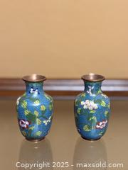 MaxSold Auction: Vintage Mini Chinese Enameled Cloisonne Vases - Los Altos (California, USA) SELLER MANAGED Estate Sale Online Auction - Newcastle Drive